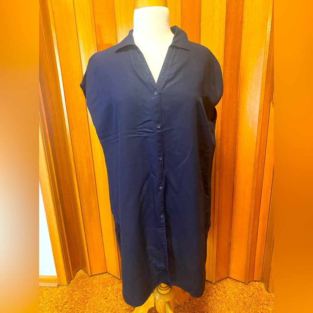 Uniqlo Navy Blue Button-Up Tunic